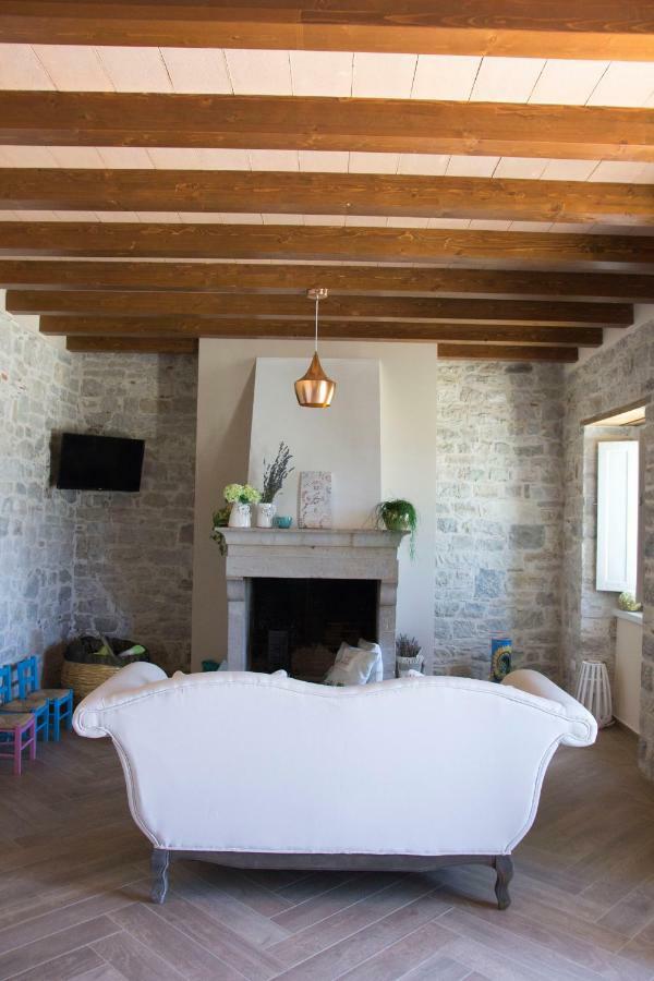 casAntica agriresort Circello Esterno foto